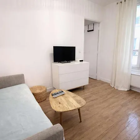 Appartement 2 Pieces 11eme - Proche Metro Parijs