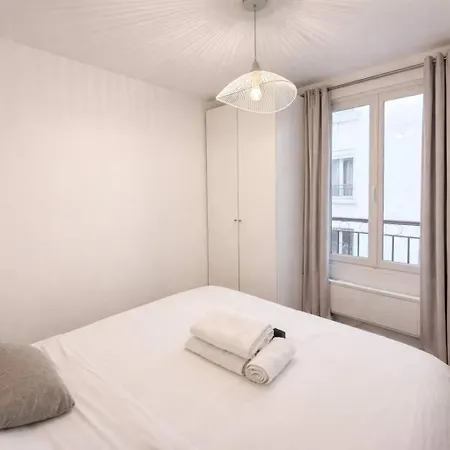 Appartement 2 Pieces 11eme - Proche Metro Parijs